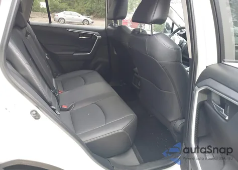 2025 Toyota Rav4 Xle Premium from USA, damaged, VIN 2T3A1RFV9SW532080